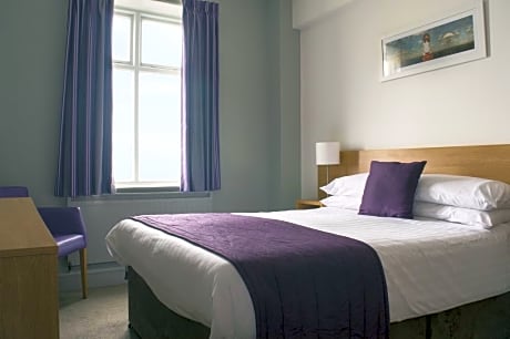 Basic Double Room (1 Double Bed)