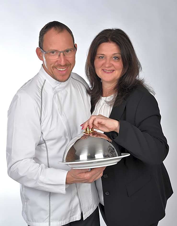 Hotel Restaurant Zunftstube – Saarburg, WI