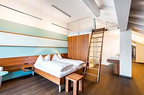 Junior Suite with Lake View