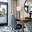 Hotel Siri Downtown - Paso Robles