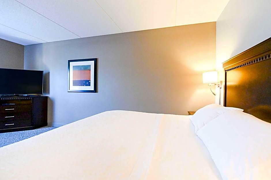 Hampton Inn By Hilton And Suites Smithfield