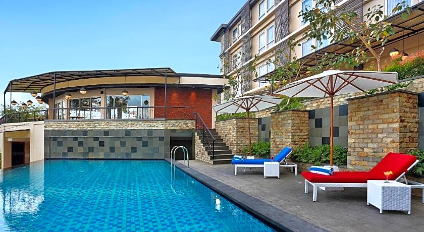 Golden Tulip Essential Denpasar Hotel