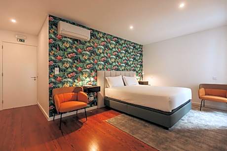 Azores Inn - Family Suites