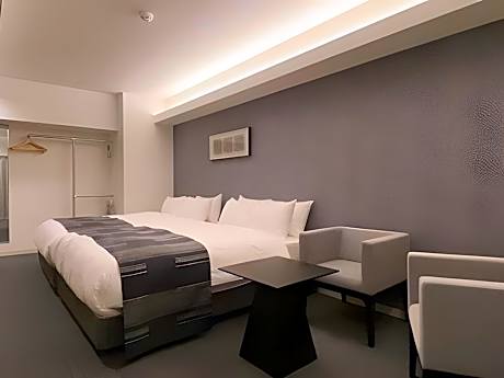 Superior Twin Room Tomo