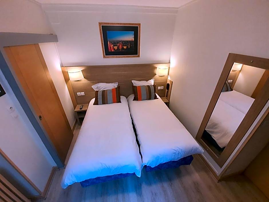 HOTEL SAVOY
