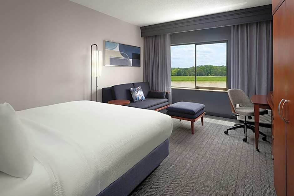 Courtyard by Marriott Dayton-University of Dayton