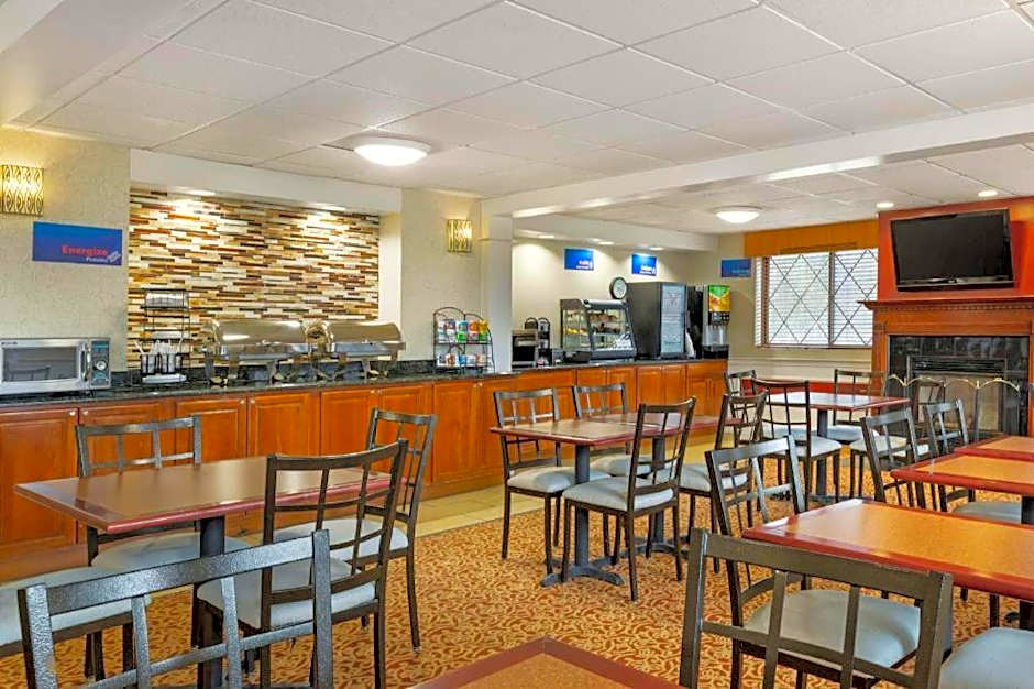 Best Western Plus The Inn At Sharon/Foxboro