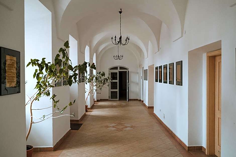 Pokoje Gościnne Domu Pielgrzyma w Supraślu