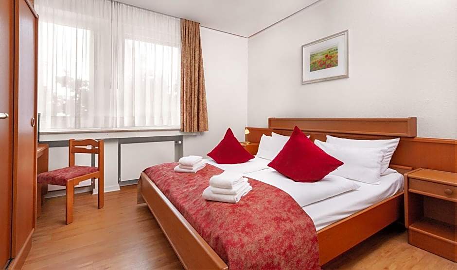 Zur Windmuhle Restaurant - Hotel