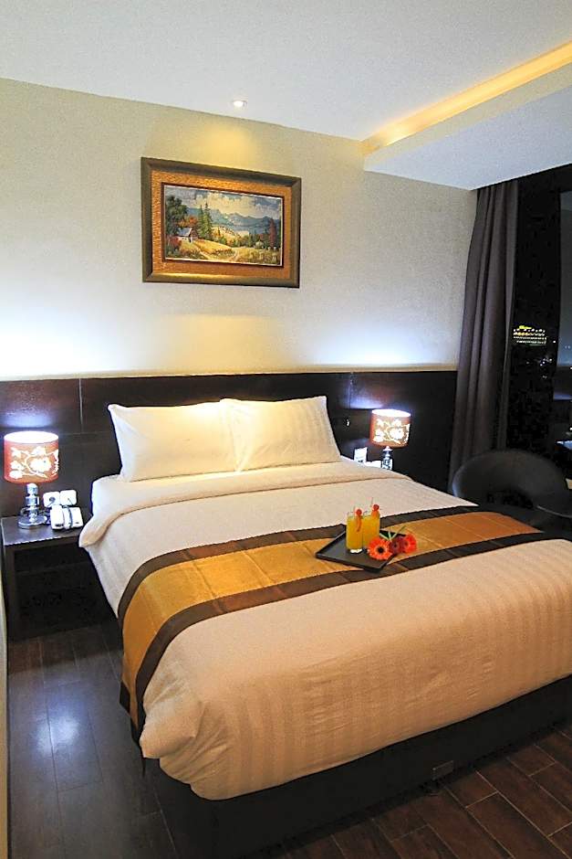 Continent Centrepoint Panakkukang – Makassar