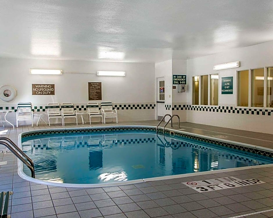 Quality Inn Dayton North - Vandalia