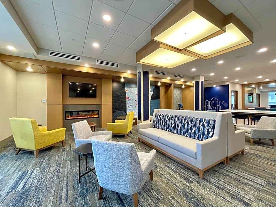 Holiday Inn Express and Suites Ft. Smith Airport By IHG