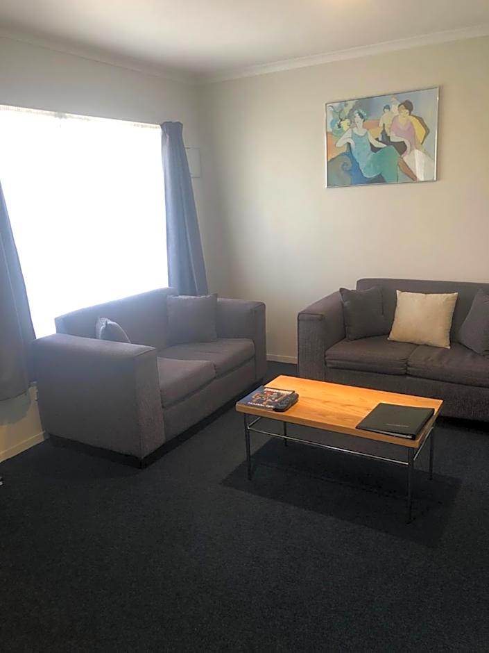 Claremonte Motor Lodge