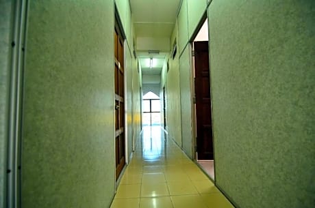 OYO 90593 Hotel Bajet Gaya Warisan
