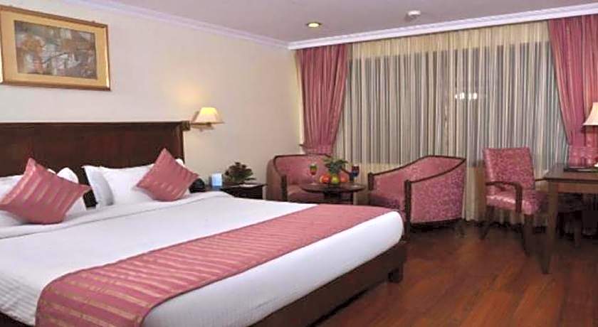 Le Lac Sarovar Portico Ranchi