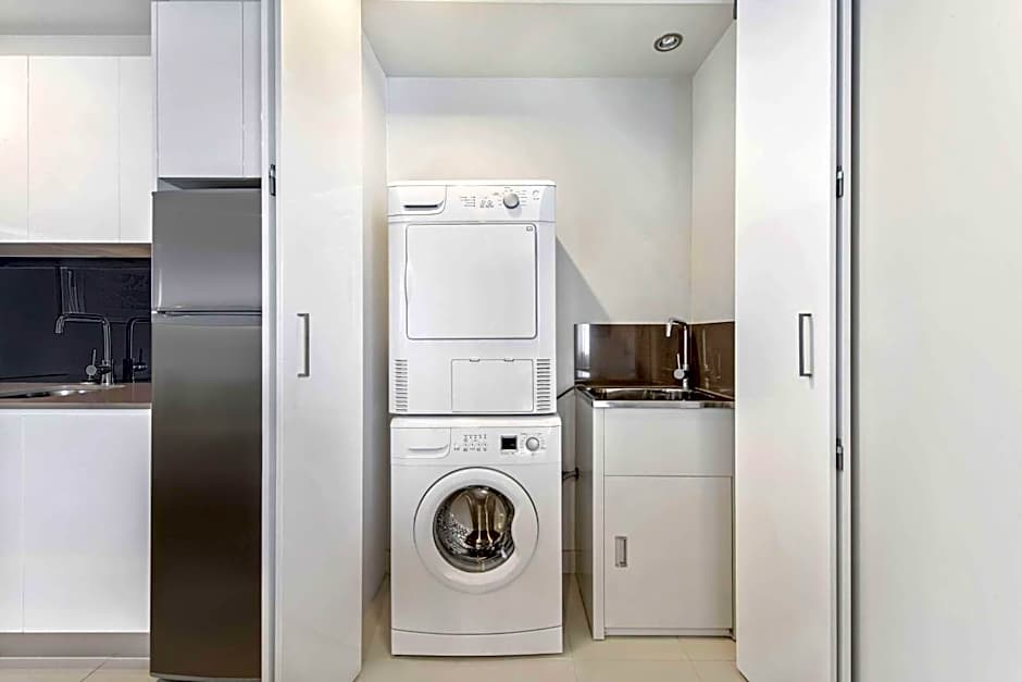 Adina Serviced Apartments Canberra, Dickson