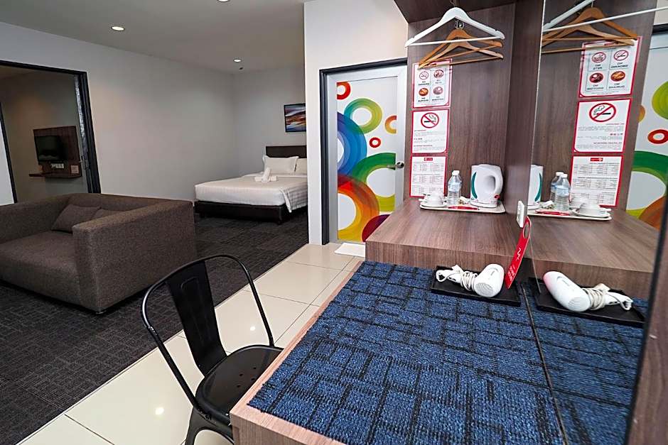 S Boutique Hotel