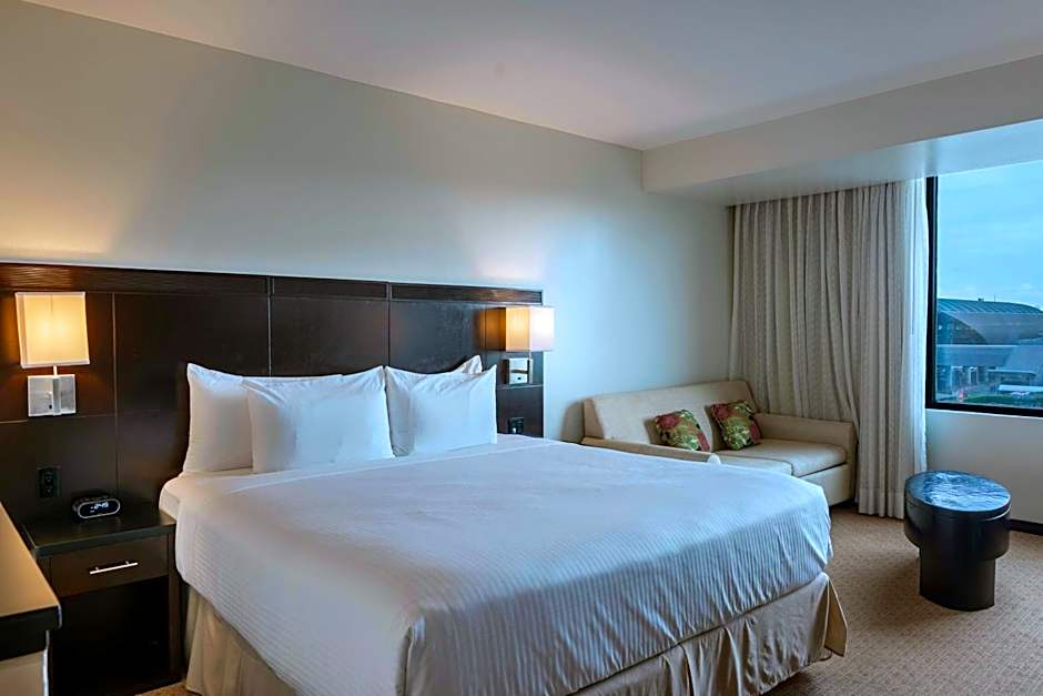 Courtyard by Marriott Panama Metromall