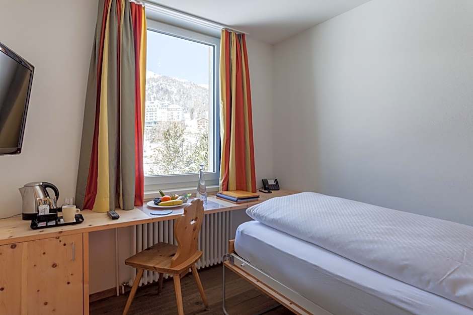 Hotel Waldhaus am See