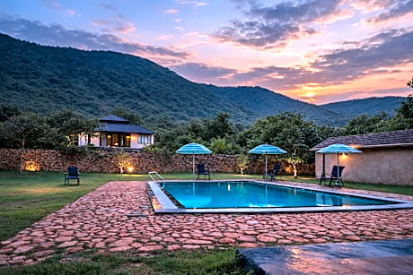 Chokhiwadi Forest Retreat