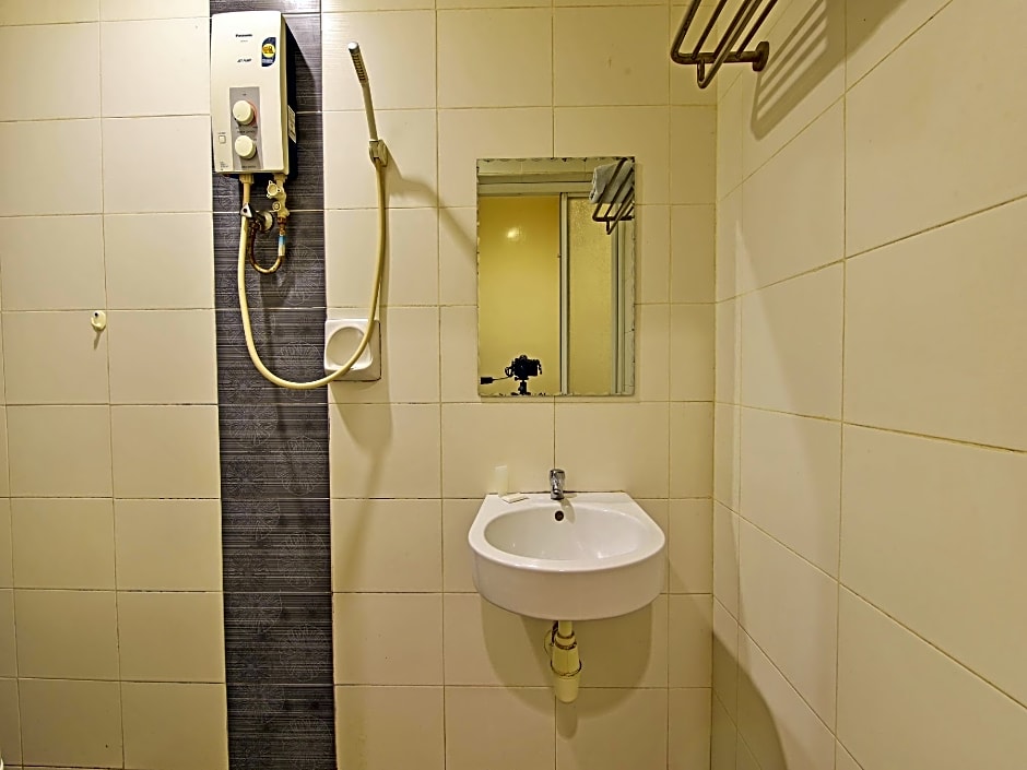 OYO 90853 New Soho Hotel