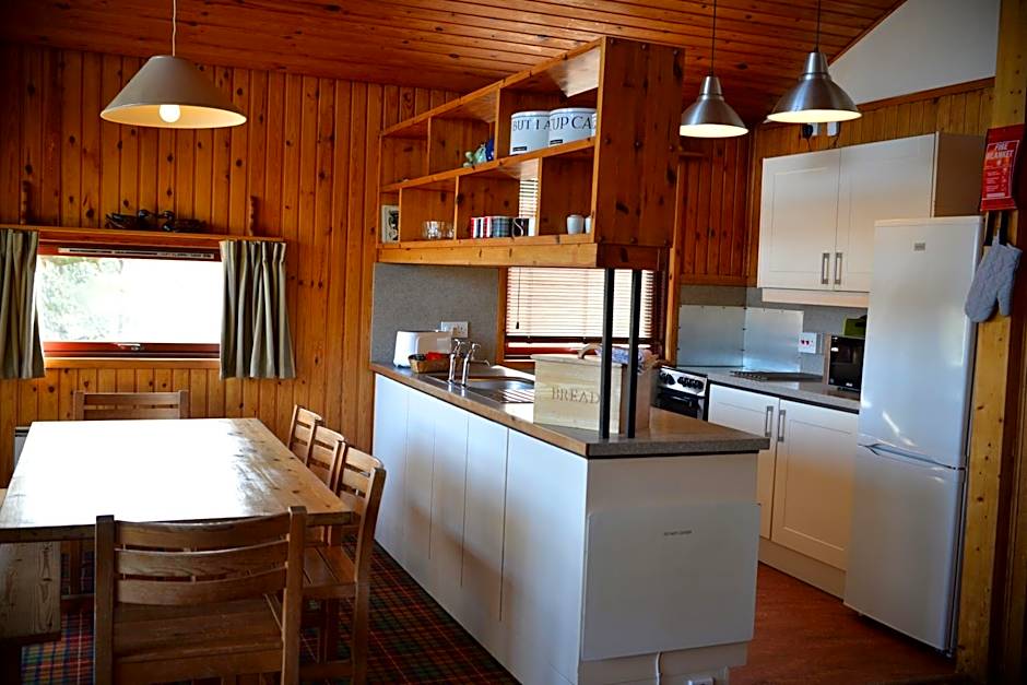 Loch Monzievaird Chalets