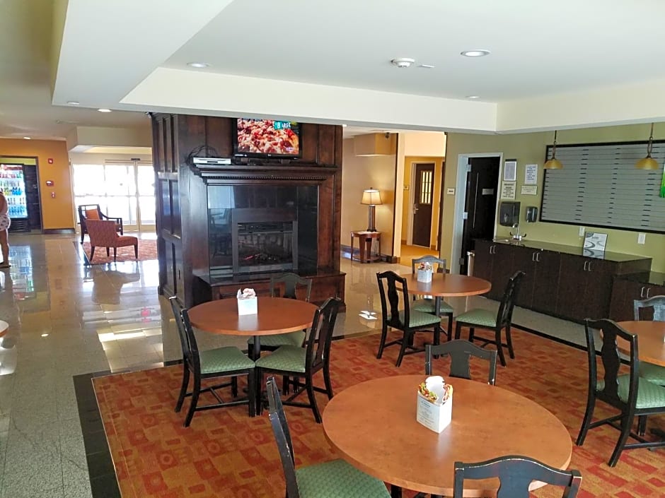 La Quinta Inn & Suites by Wyndham Union City