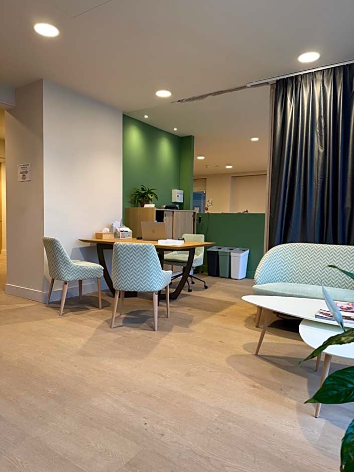 Karaez Hôtel - BritHotel Carhaix