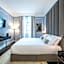 Glimpse Hotel