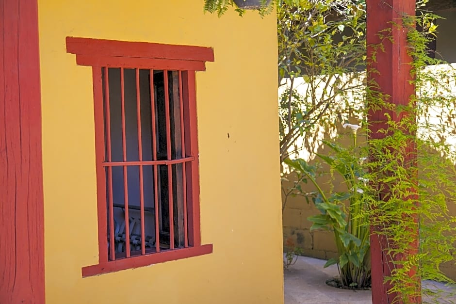 Hotel Adobe & Teja