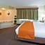 AmericInn by Wyndham Fargo West Acres