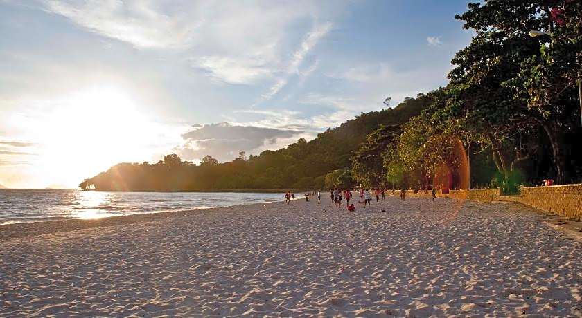 The Beach House Hotel