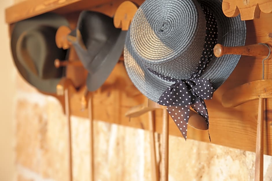 Hotel y Apartamentos Casablanca