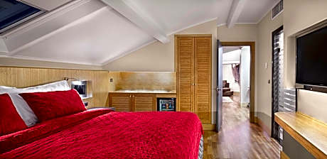 Presidential King Suite - Smoking