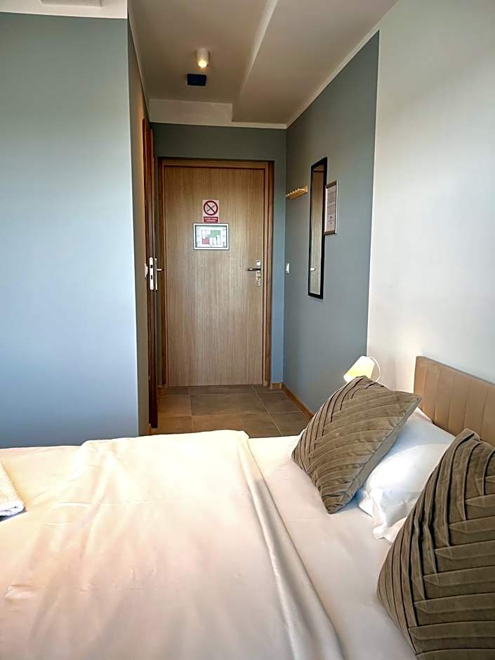 3 Budget Stay Apartments