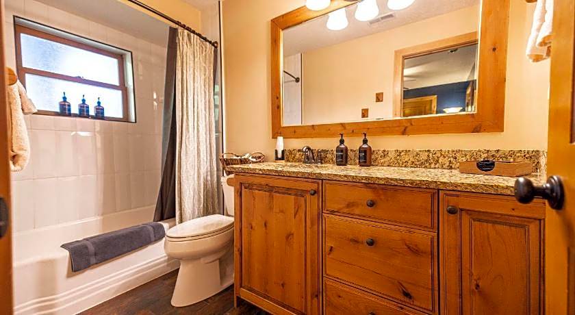 Engen Hus Bed and Breakfast