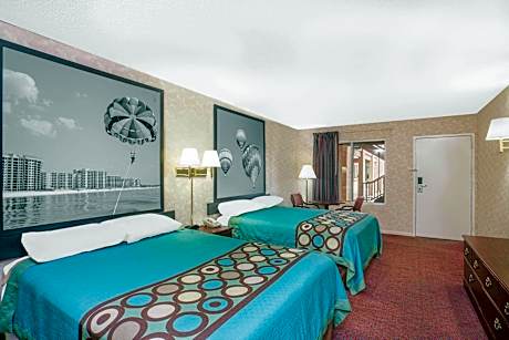 2 Queen Beds Non-Smoking