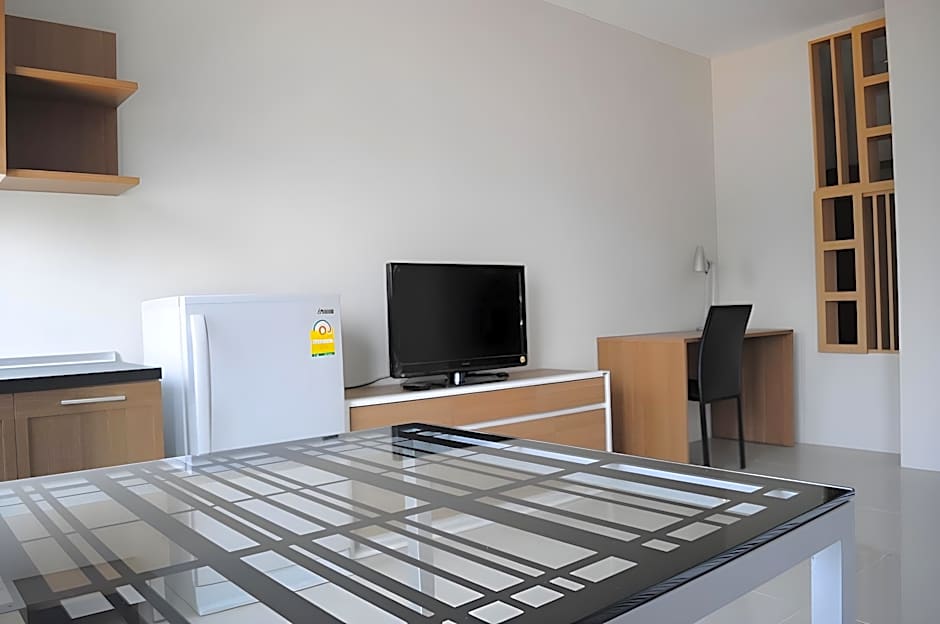 Paru Ville (service apartment)