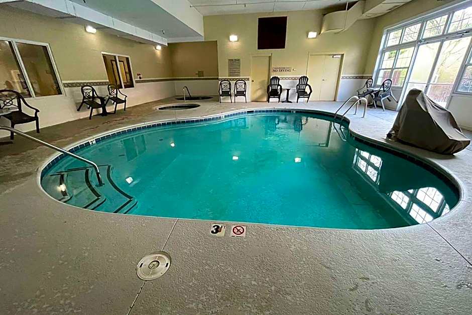 Travelodge by Wyndham Knoxville West