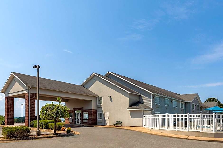 Days Inn by Wyndham Mountain Home