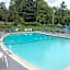 Howard Johnson by Wyndham Lake George