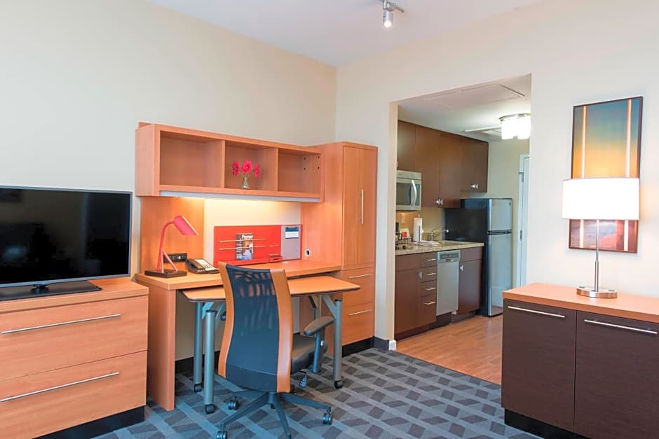 TownePlace Suites by Marriott Champaign