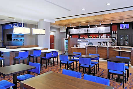 Courtyard by Marriott Victoria
