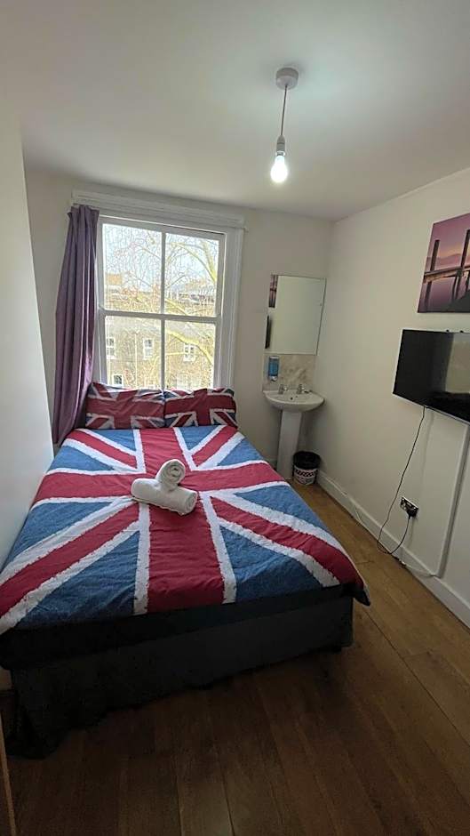 Saint James Backpackers