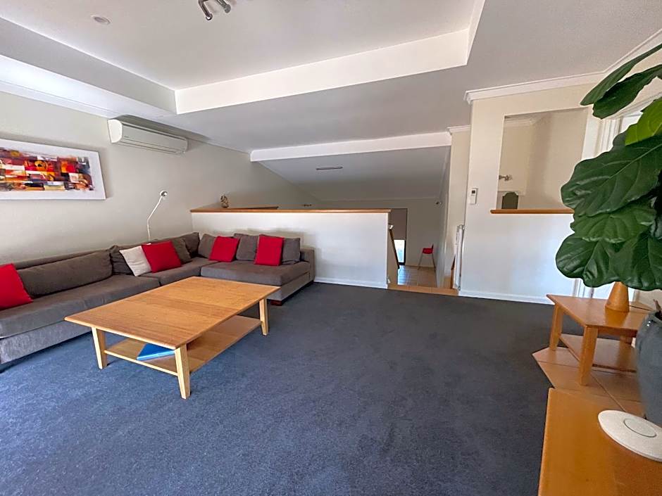 Margaret River Beach Houses