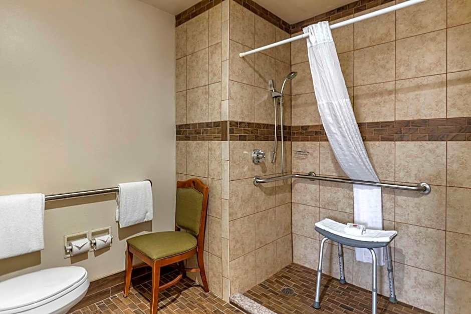 Comfort Inn Tulsa Midtown