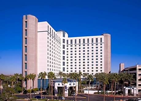 Hilton Grand Vacations on Paradise (Convention Center)