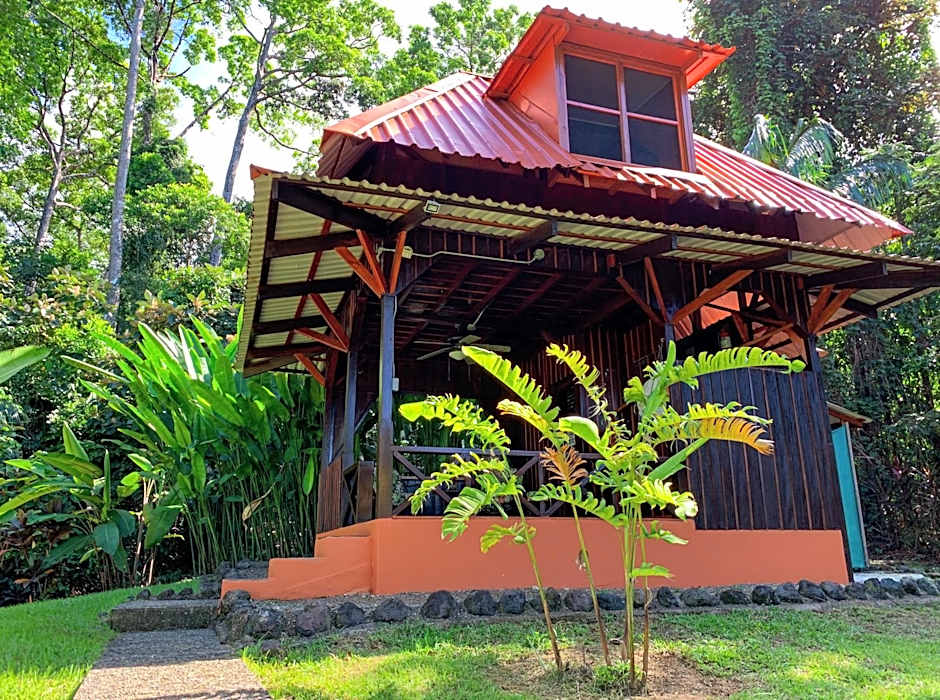 Photo 1 of 12 of Deluxe Bungalow, Sea View