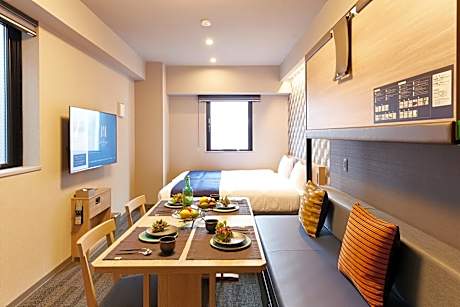 Superior Family Room with Washing Machine