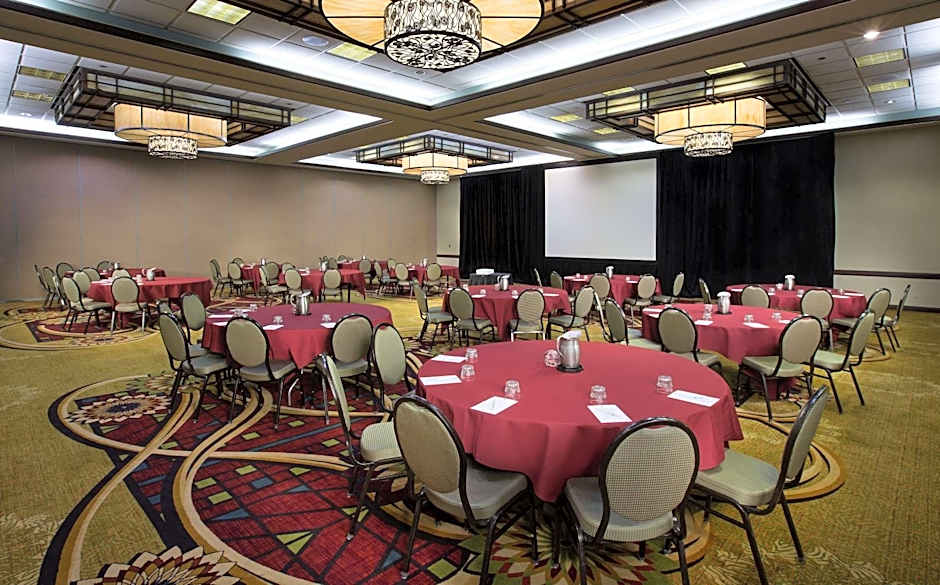 Embassy Suites By Hilton Hotel Chicago O Hare Rosemont